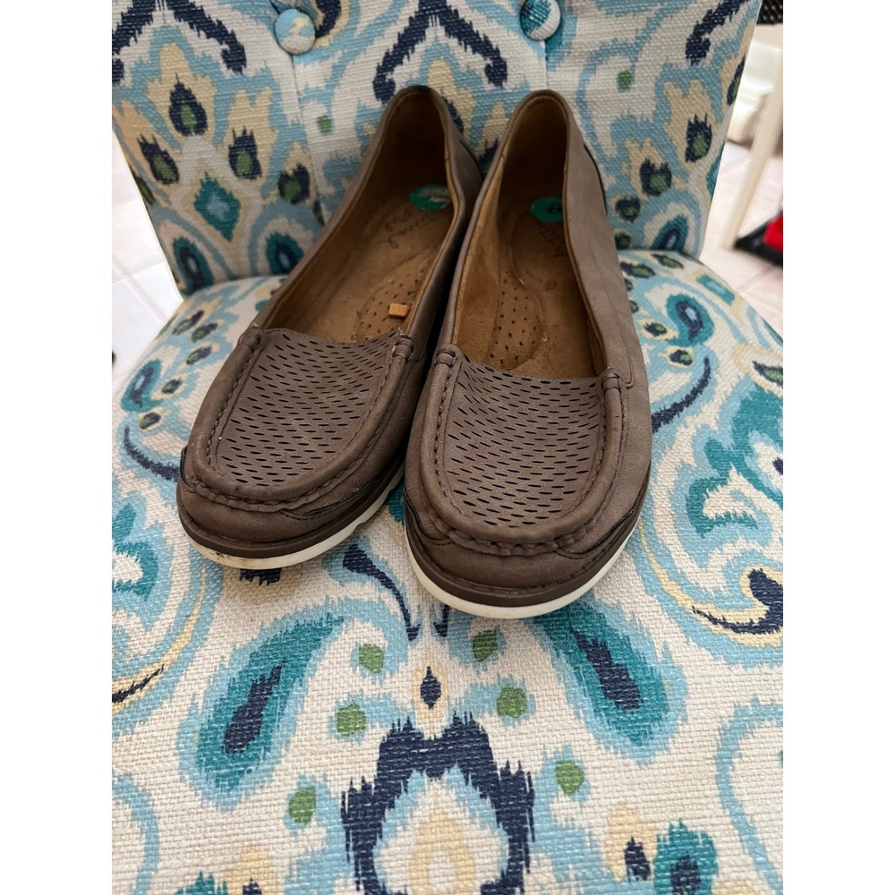 Natural Soul by Naturalizer Womens Brown Perforated Slip On Loafers Size 8